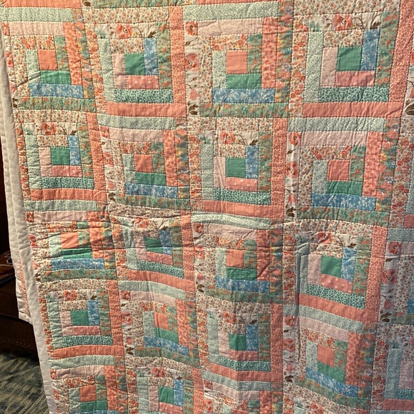Bedding Stunning Quilt Pillow Set Poshmark